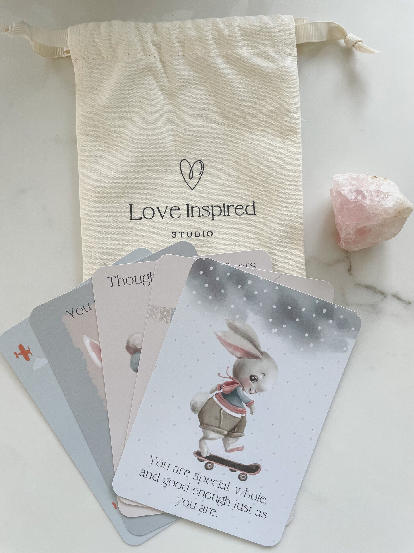 Positive Affirmation Cards For Kids, Mindful Meditation For Children, Teacher Aid, Set of 20 Card Print Gift With Pouch, Anxiety Tool